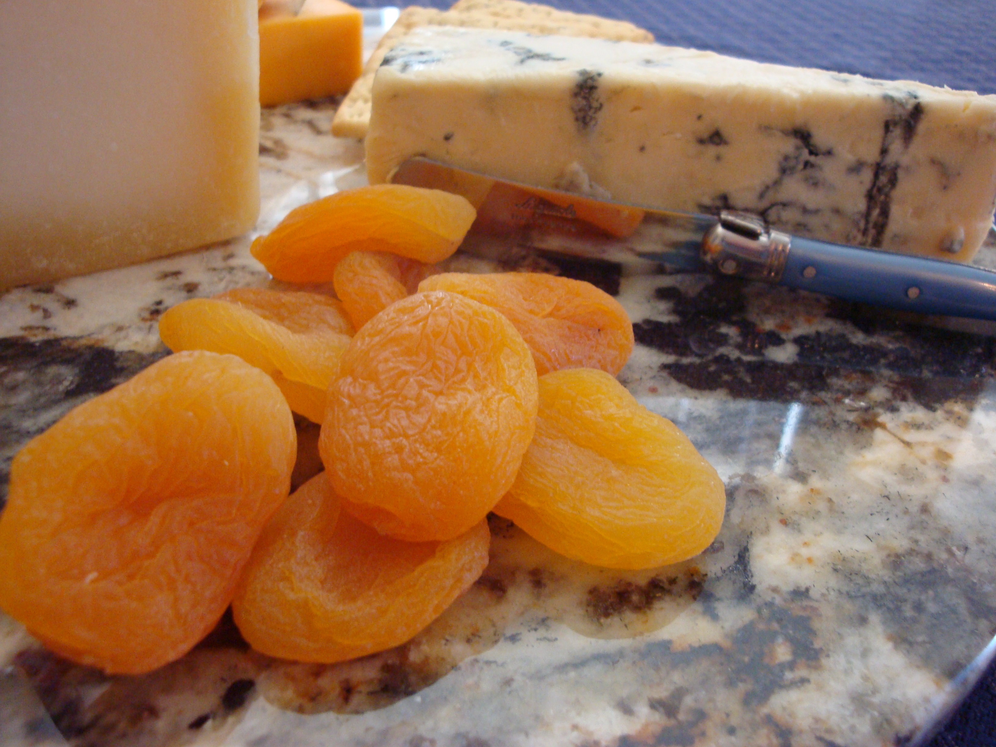 blue cheese brie and apricots
